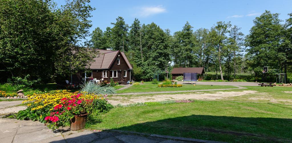 Poilsio Baze Casa de hóspedes Latežeris Exterior foto